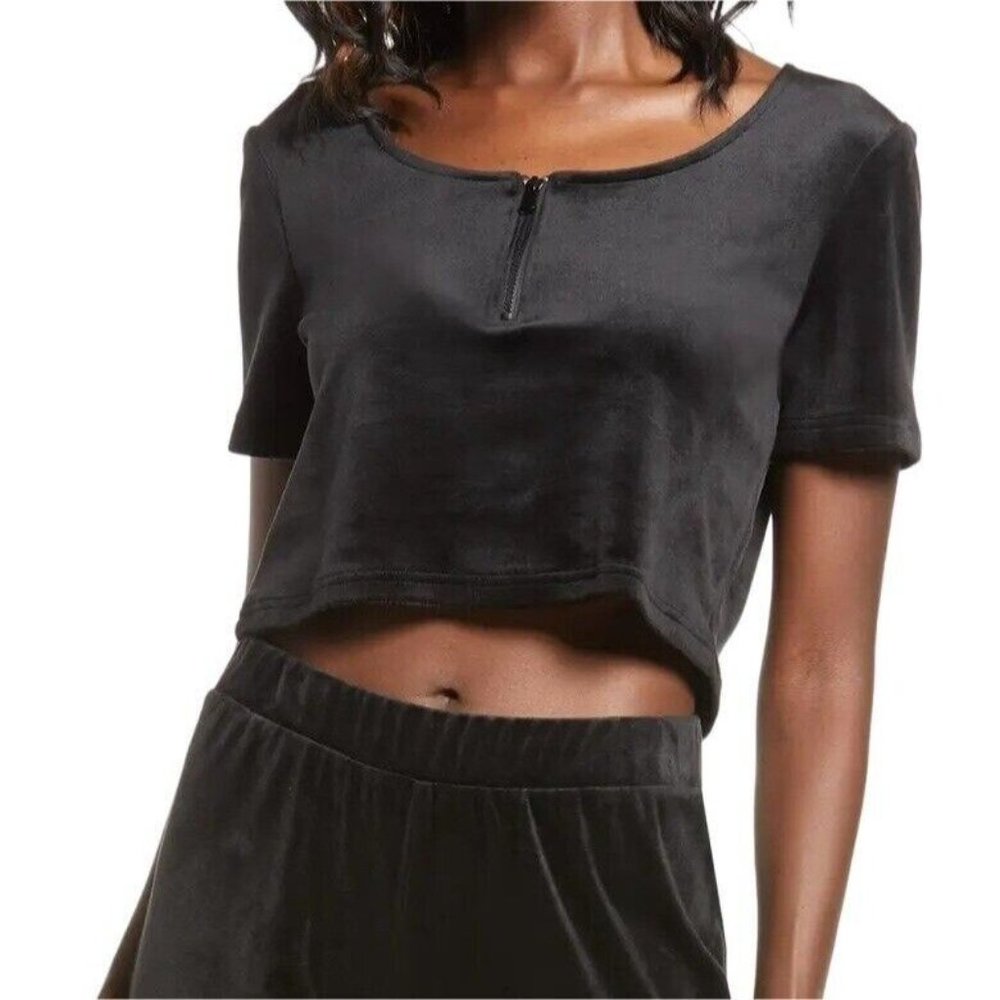 VERO MODA Womens Athena Zip Detail Velvet Crop Top Size XS Black NWT 2 - 0093